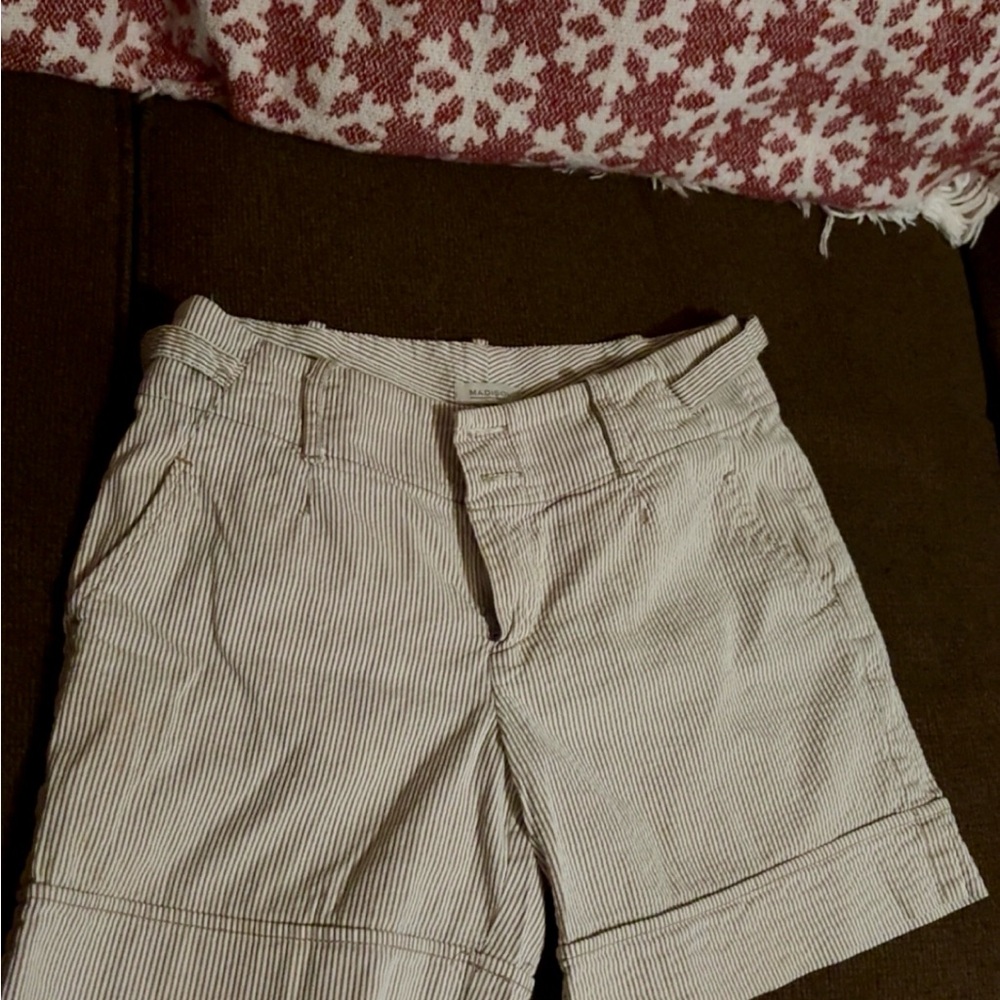Madison Cream and White Bermuda Shorts Flat Front Design